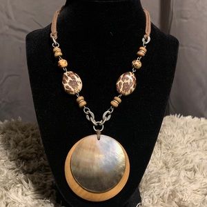 Woman’s necklace